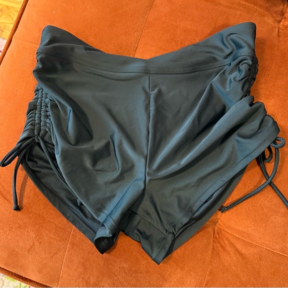 Black Side Tie Swim Shorts - Picture 4 of 9